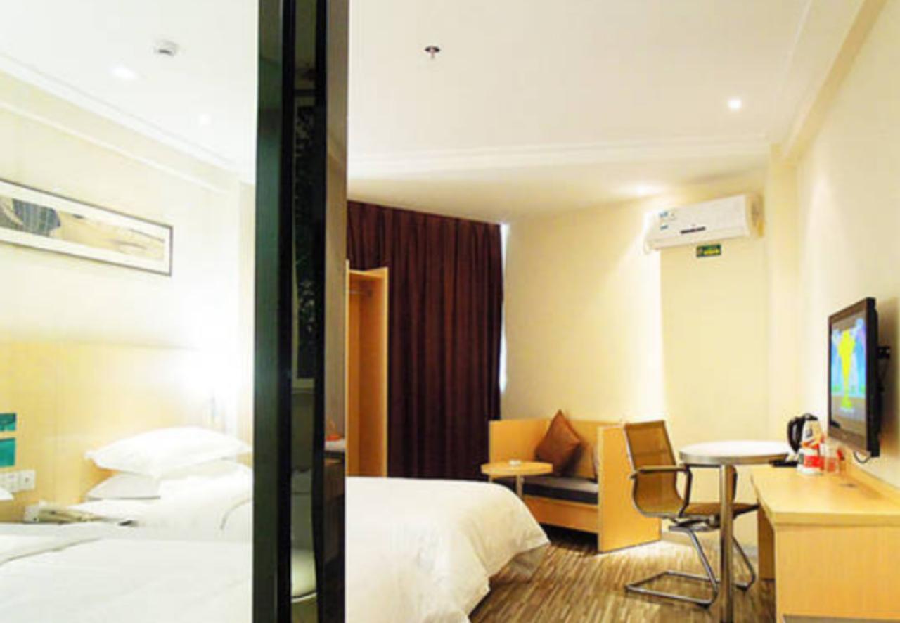 City Comfort Inn Liuzhou North Railway Station Branch Bagian luar foto